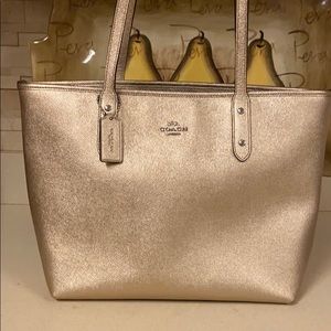 Stunning gold tote